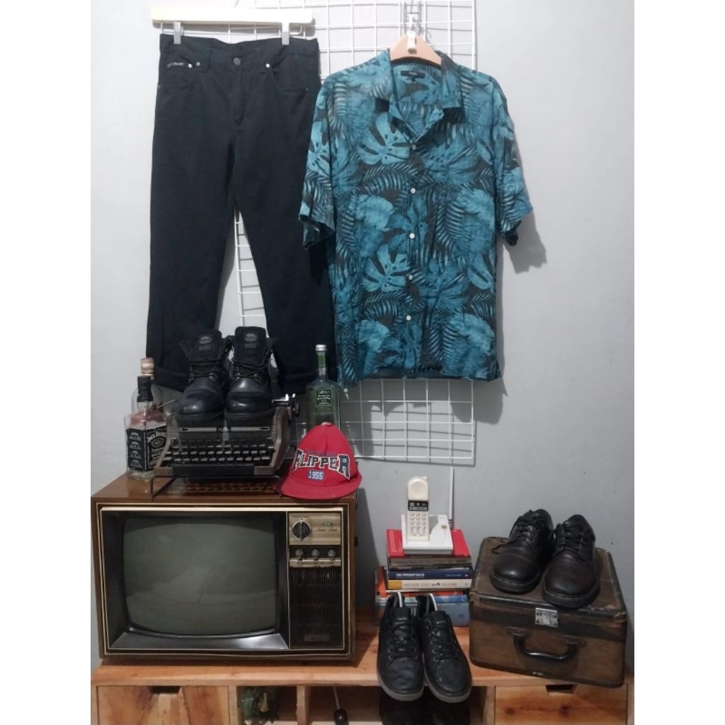 kemeja open collar hawai pantai vintage second bekas preloved