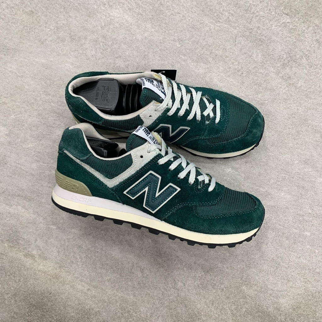 New Balance 574 Classic Dark Green