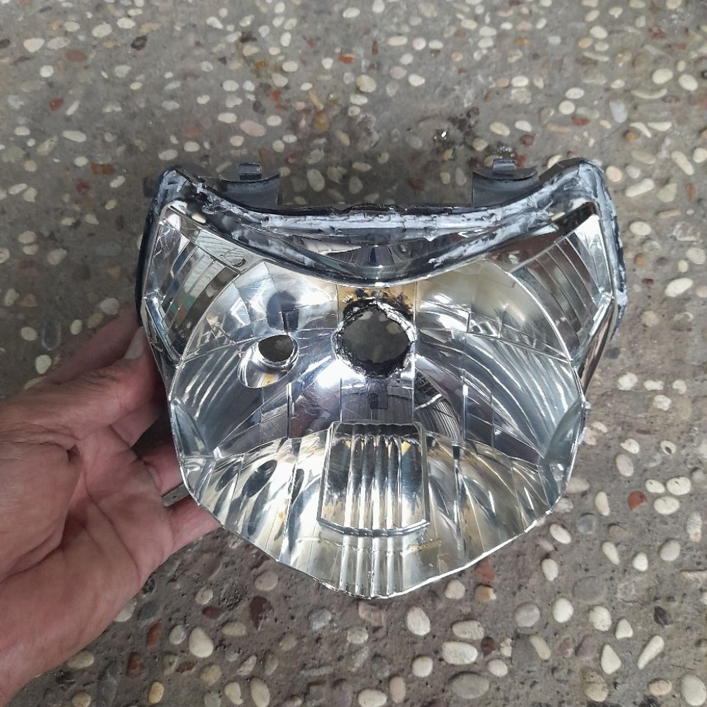 REFLEKTOR RUSAK BAHAN LAMPU BILED PROJI , YAMAHA VEGA ZR RR   KONDISI BEKAS ORIGINAL