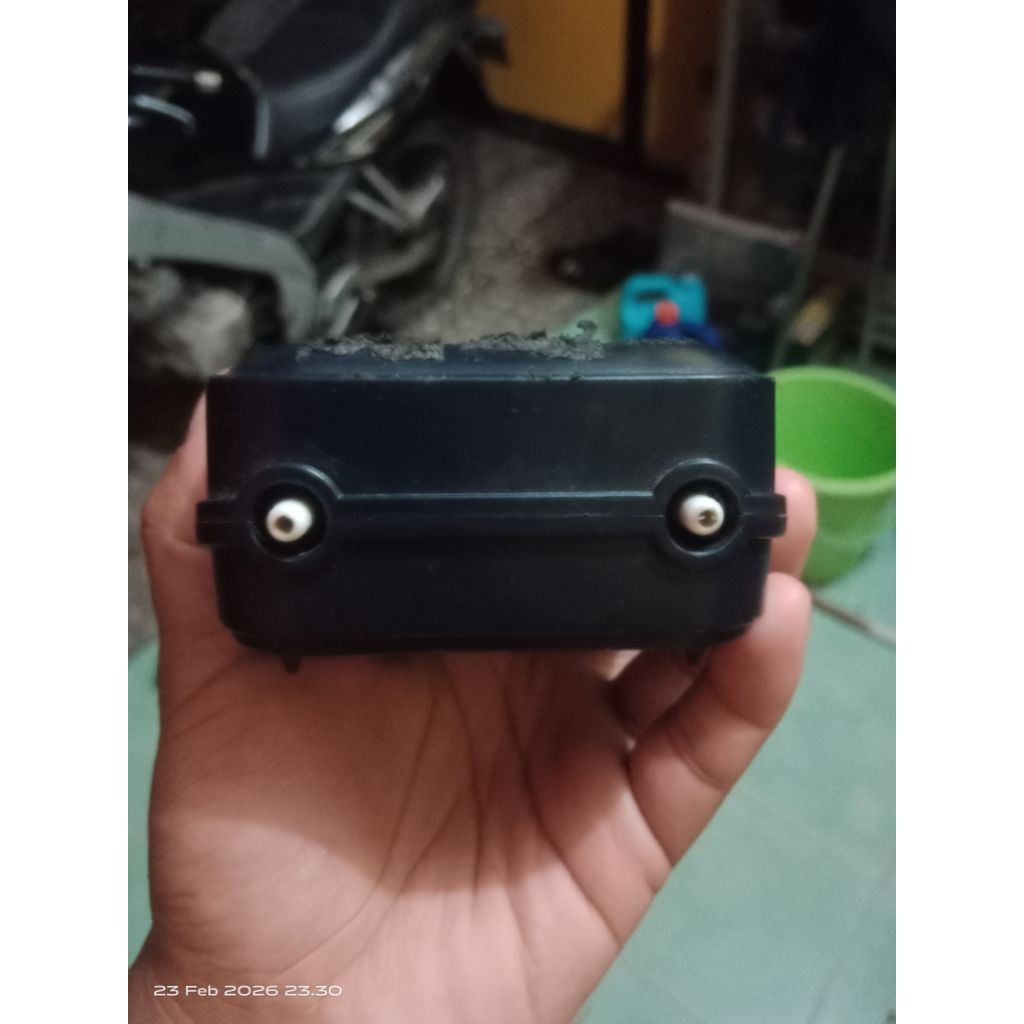 Aerator Amara 2lubang unit saja, cocok buat akuarium atau kolam terpal