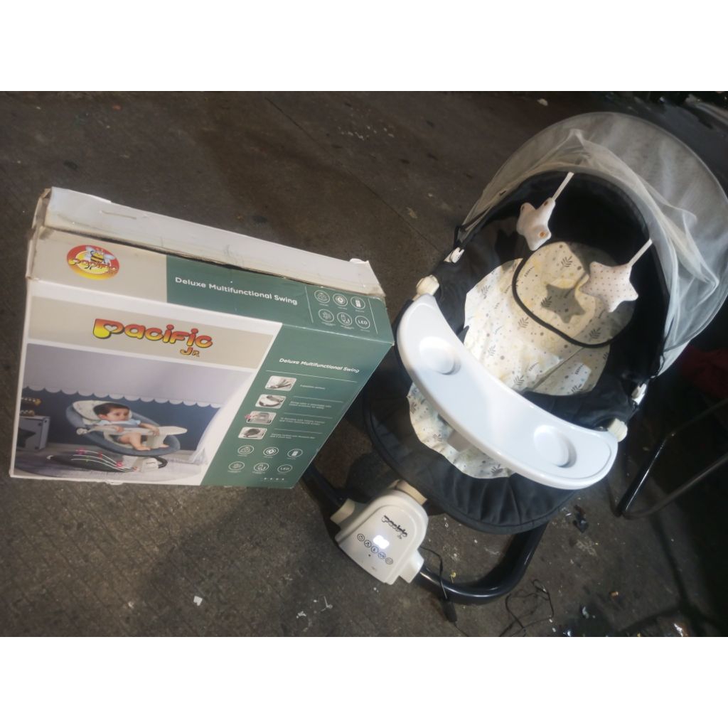 BOuNCER ELEKTRIK AYUNAN BAYI FACIFIC/preloved