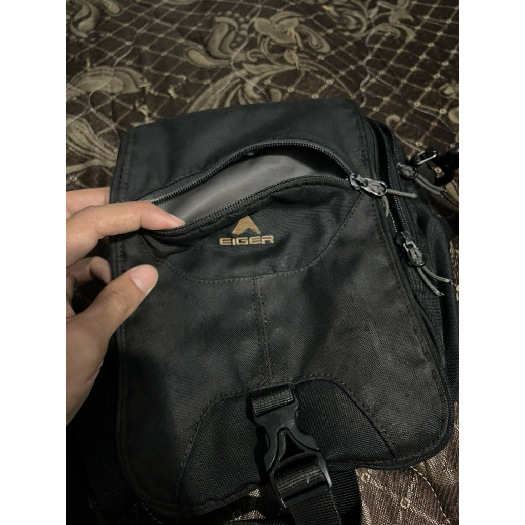 tas selempang eiger original second