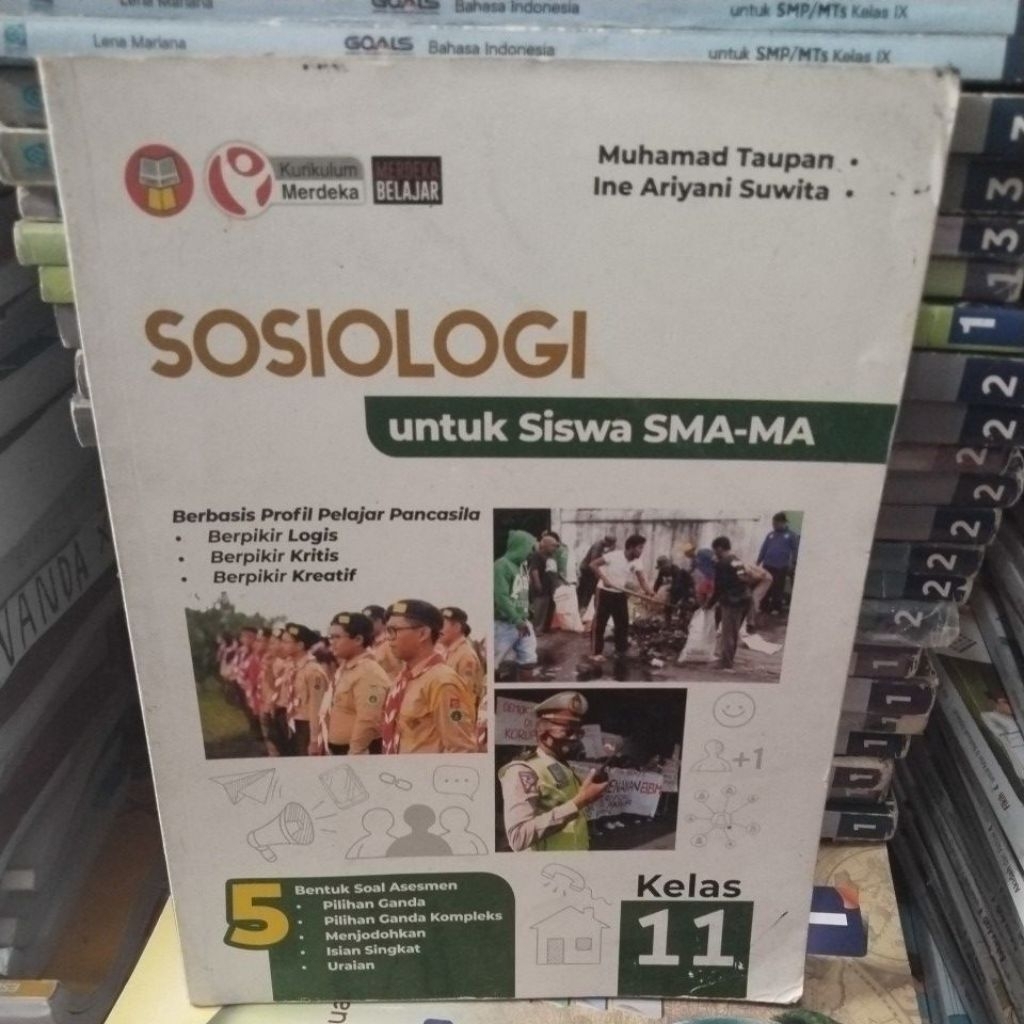 Buku Sosiologi Untuk siswa SMA-MA Kelas 11 Yrama Widya