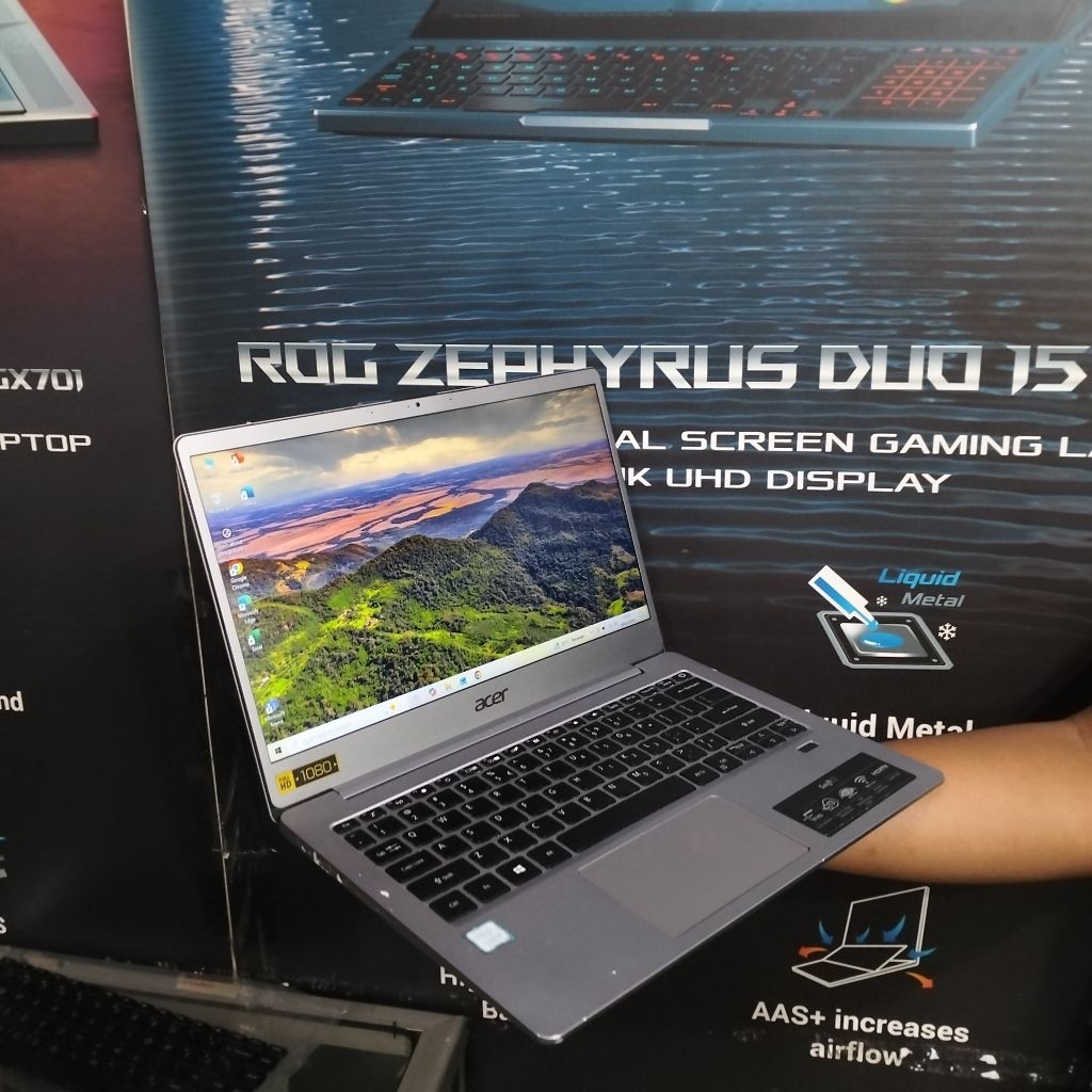 Acer Swift 3 i5-8250U Ram 8Gb/SSD 256Gb