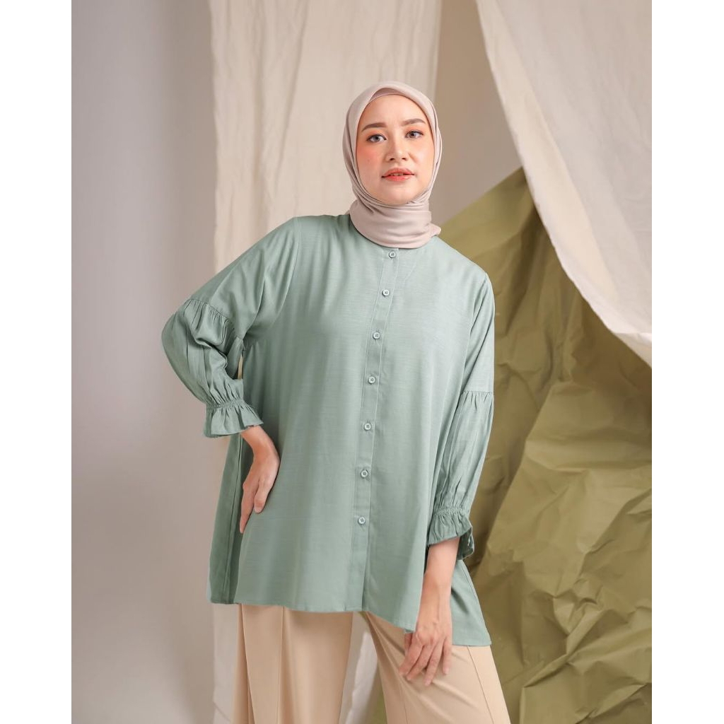 Preloved Blouse by Heaven Lights