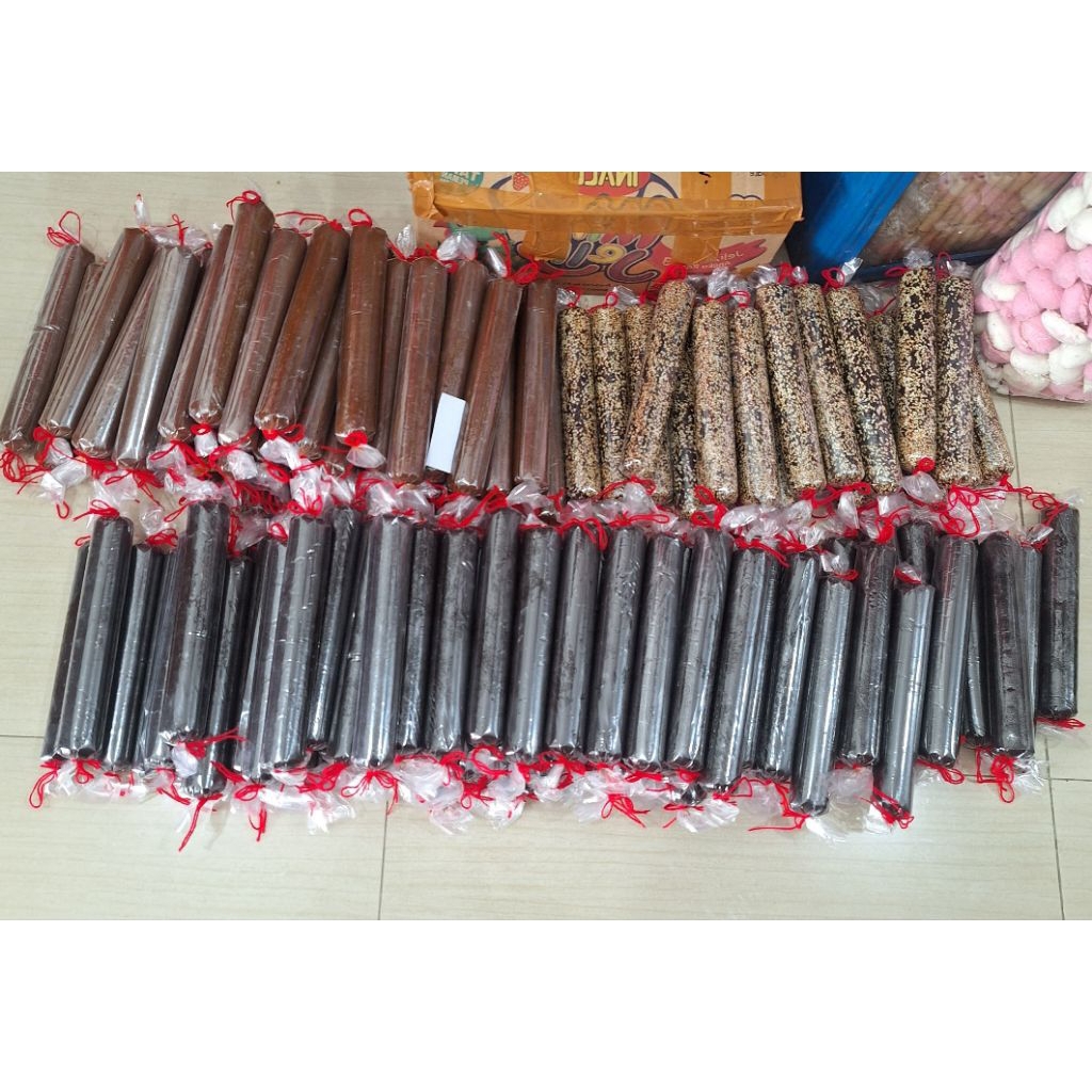 JAJANAN TRADISIONAL DODOL BETAWI ASLI CIKARANG 1 BKS BERAT 250gram/1 KG ISI 4 LONJOR/SNACK KILOAN MU