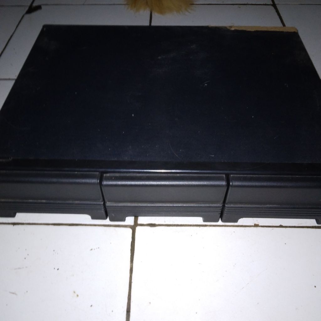 Rak kaset pita kapasitas 45 pcs