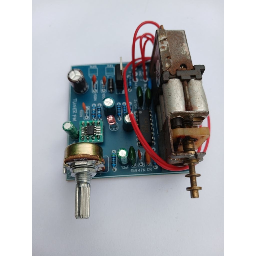 Radio tuner fm plus amplifier