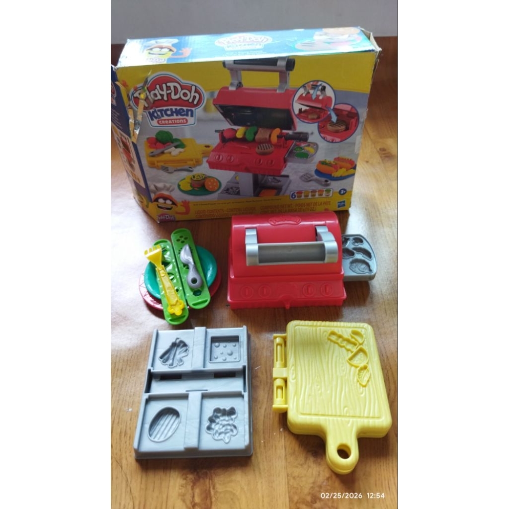 Preloved Playdough kitchen BBQ Grill stamp set