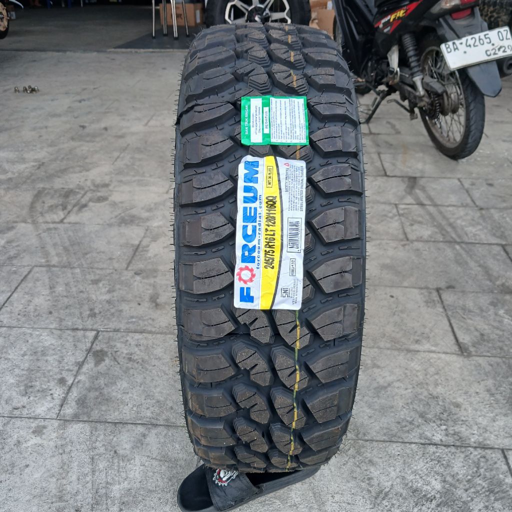 Ban Cangkul R16 245 75 Forceum Mt Ban Mobil Hilux Triton Pajero dll