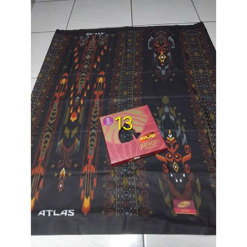 sarung atlas junior motif BHS