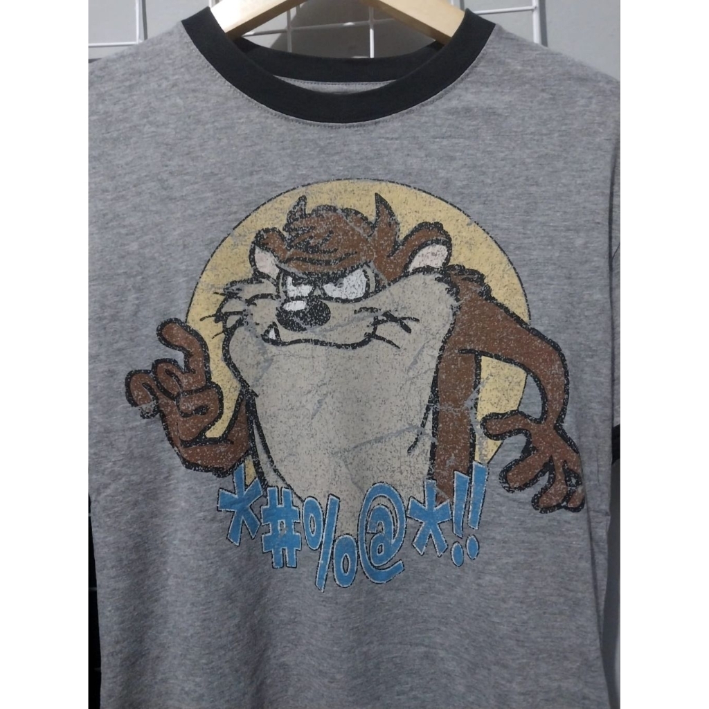 kaos tazmania devils looney tunes second bekas preloved