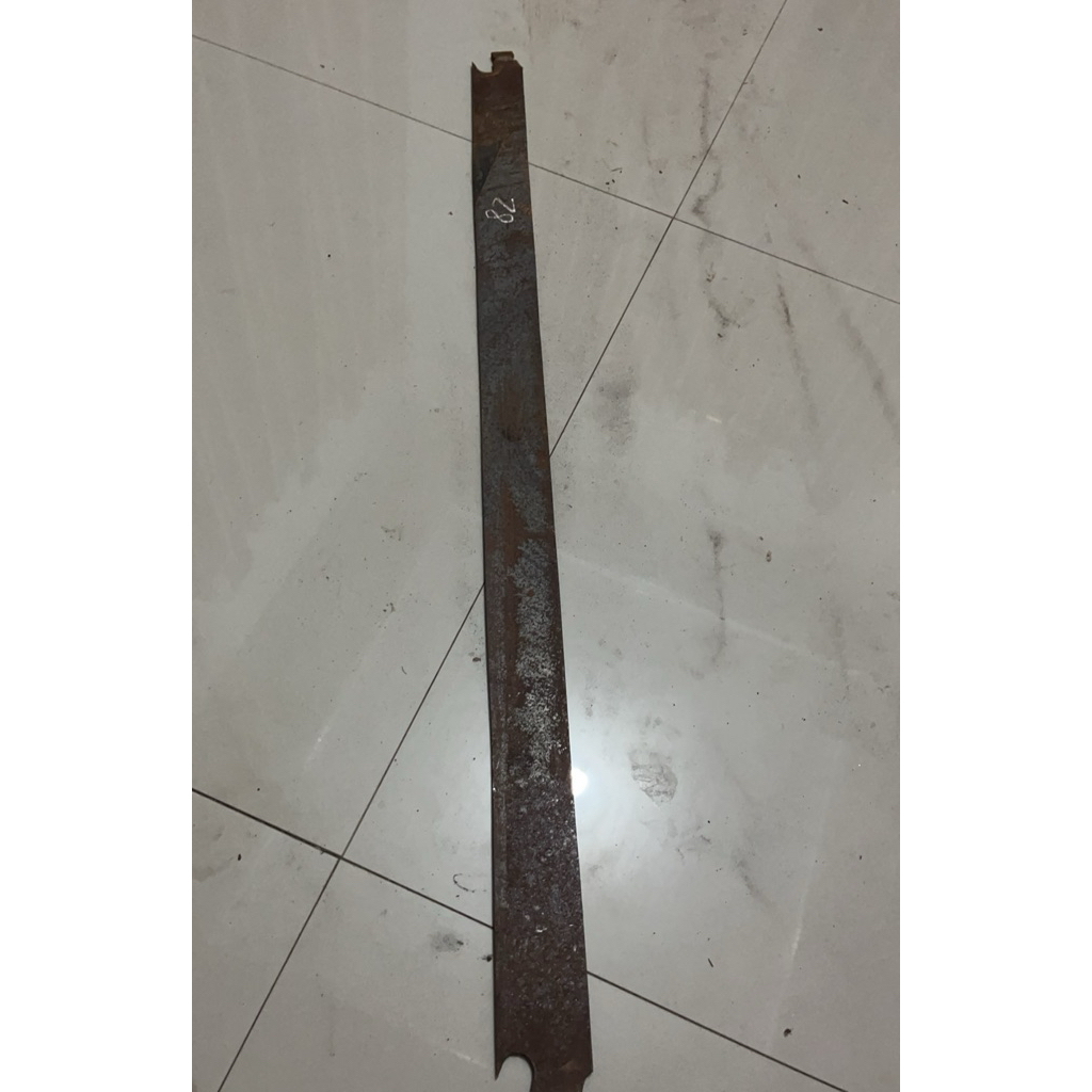 gergaji batu atau somel batu bahan pande besi / bahan bilah tebal 5mm panjang 82cm
