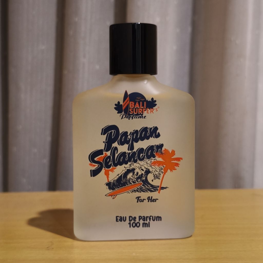 Preloved ex content Parfum Bali Surfers papan selancar for her