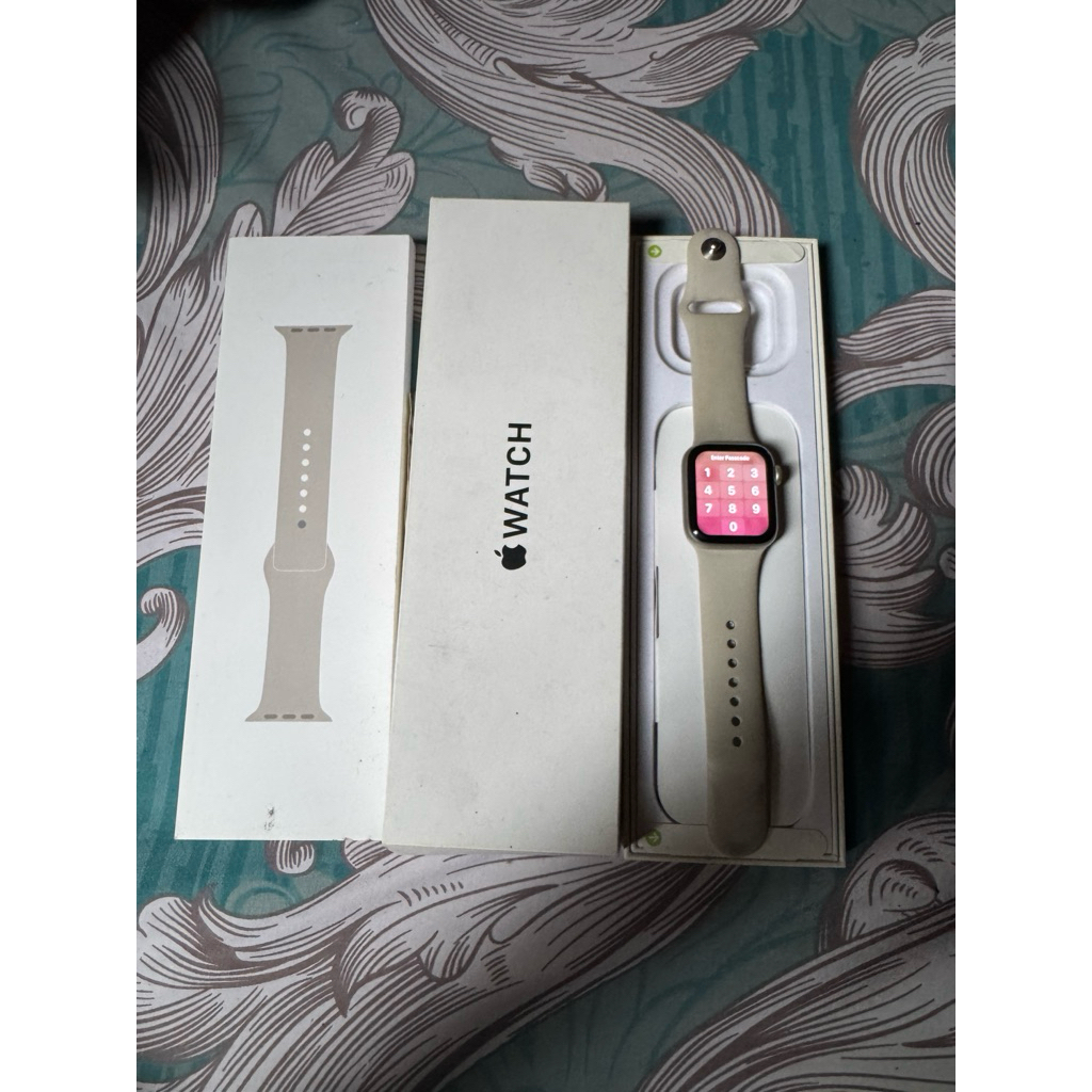 Preloved Apple Watch SE GEN 2