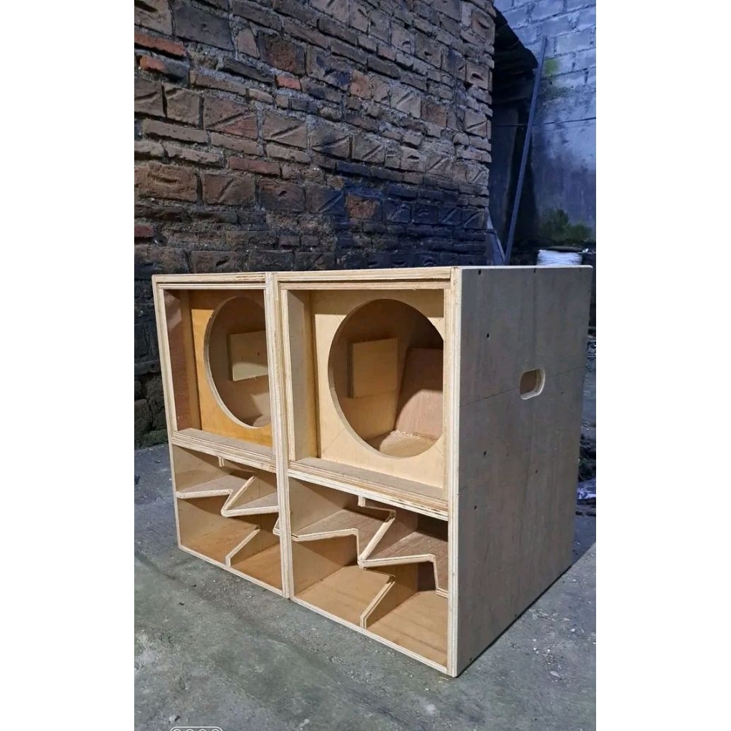 Box cbs 12 inch nogosari bahan halus.