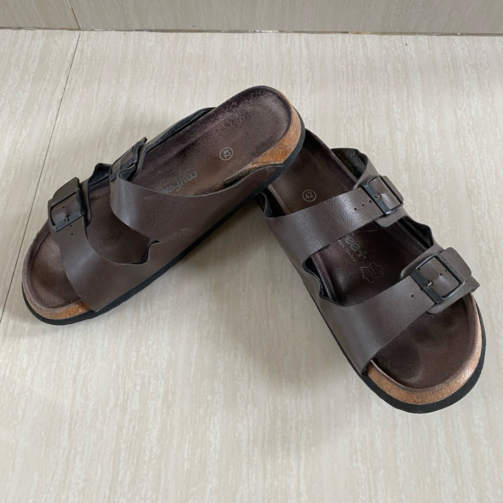 PRELOVED MYFEET Sandal Pria Size 42 Kondisi Bagus