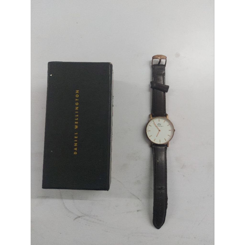 Jam Tangan Daniel Wellington Ori