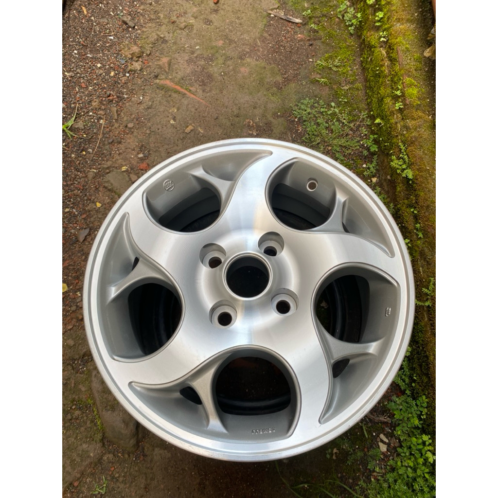 velg kijang krista r15 original msd new