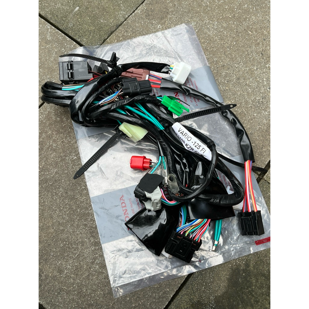 KABEL BODI MOTOR HONDA VARIO 125 FI KZR 32100-KZR-600 BERKUALITAS