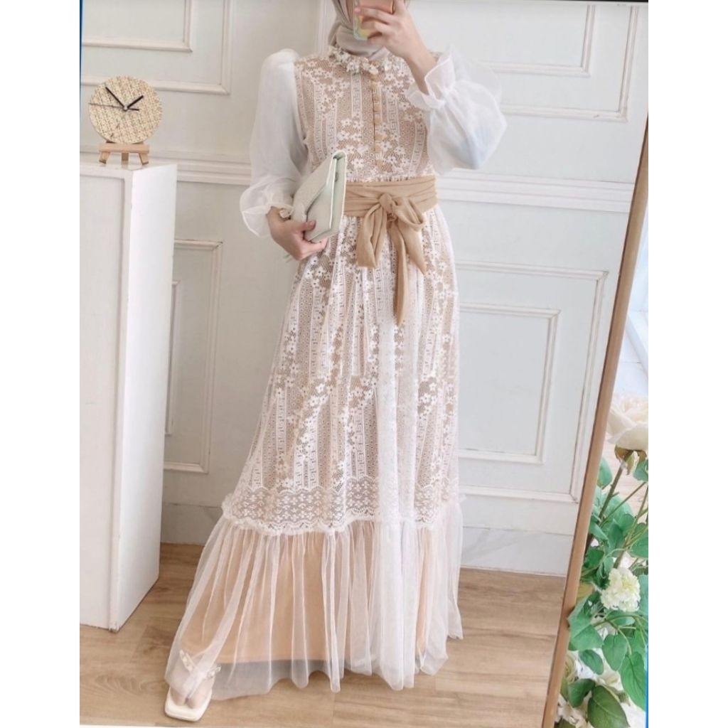 inara dress maxi sz L white Bahan brukat cotton premium lapis furing full depan blkg bawah kombi til