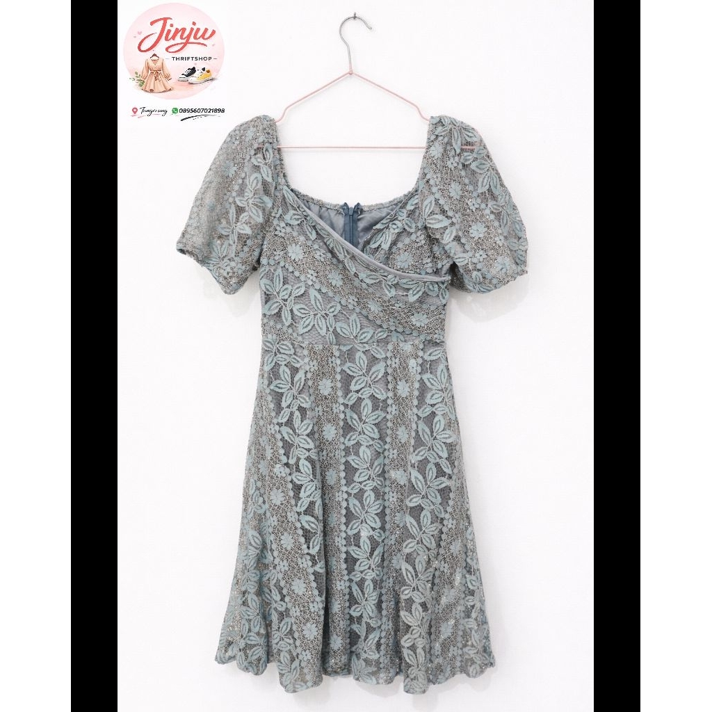 Dress Pendek Biru Muda Brokat