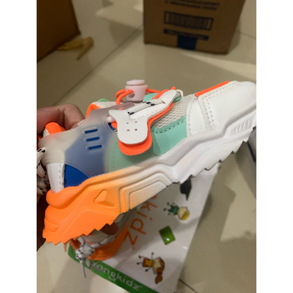 YONGKIDZ SEPATU ANAK