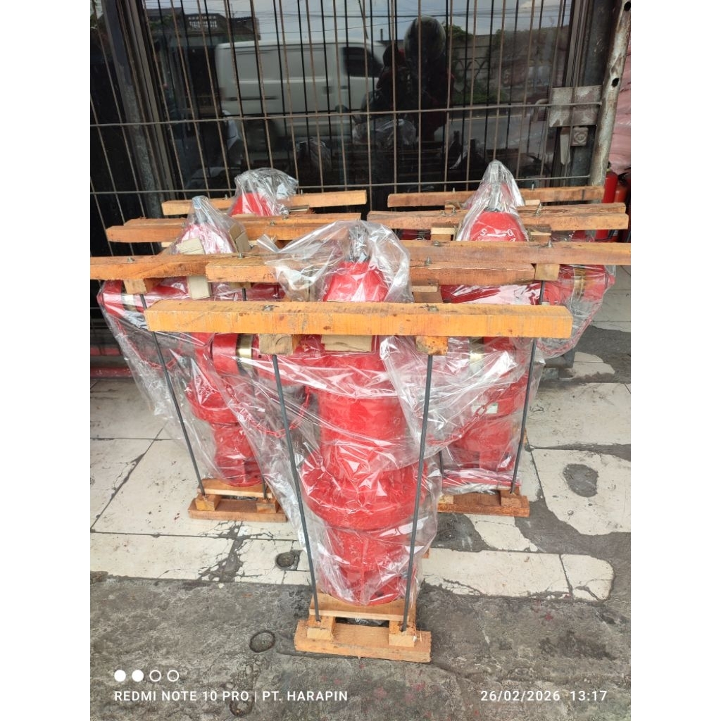 hydrant pillar two way