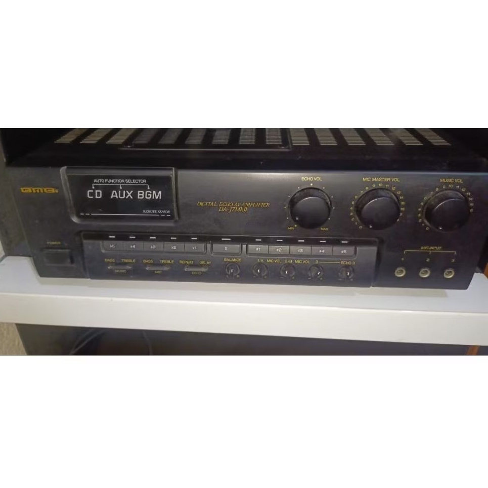 BMB Mixer amplifier karaoke DAJ-7 MKII Bekas