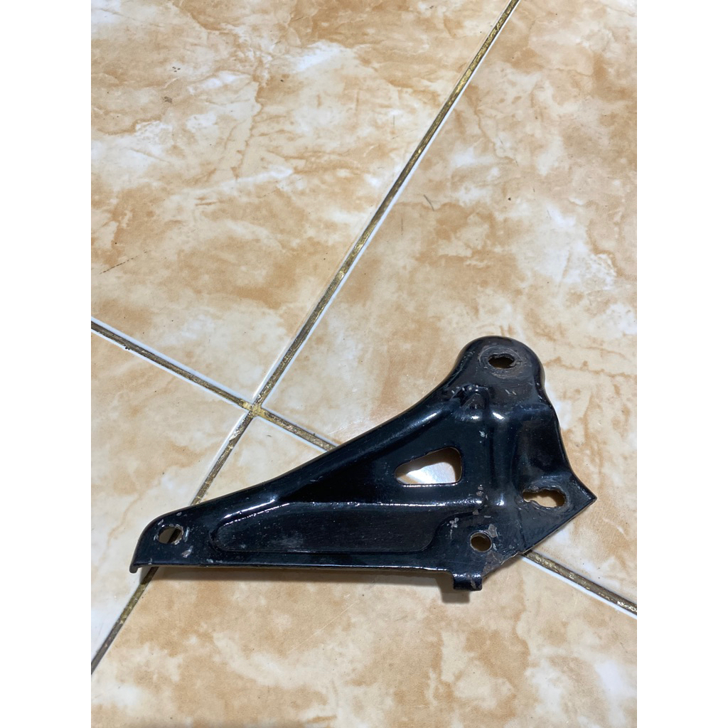 pangkon knalpot astrea prima/star