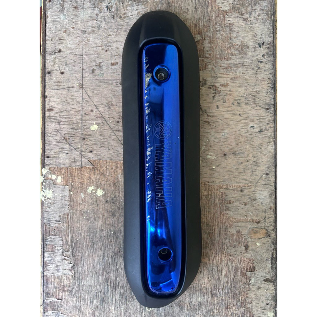 Tameng knalpot + List blue 5VV