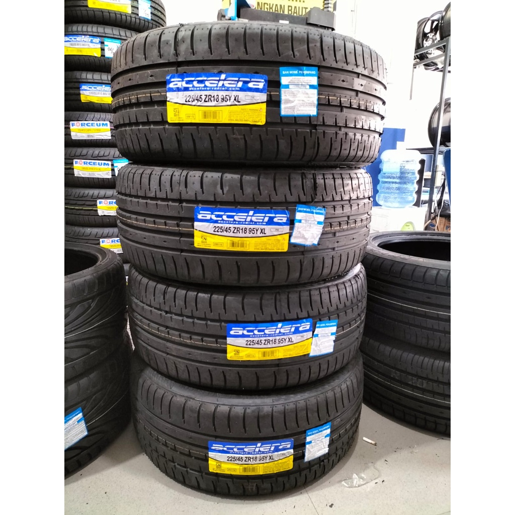 Ban mobil Accelera PHI 225/50 R18