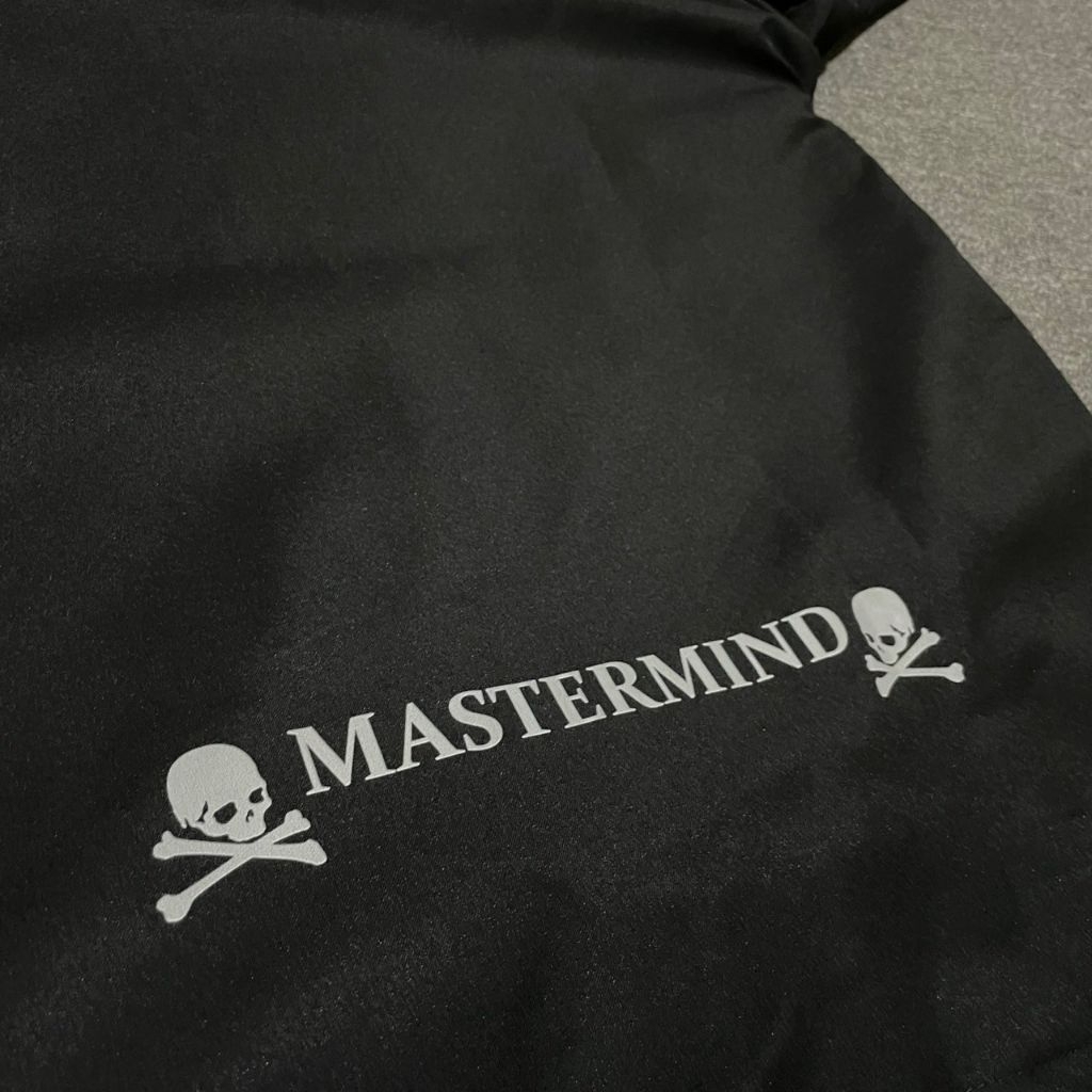 Jaket TNF x Mastermind Size L - XL