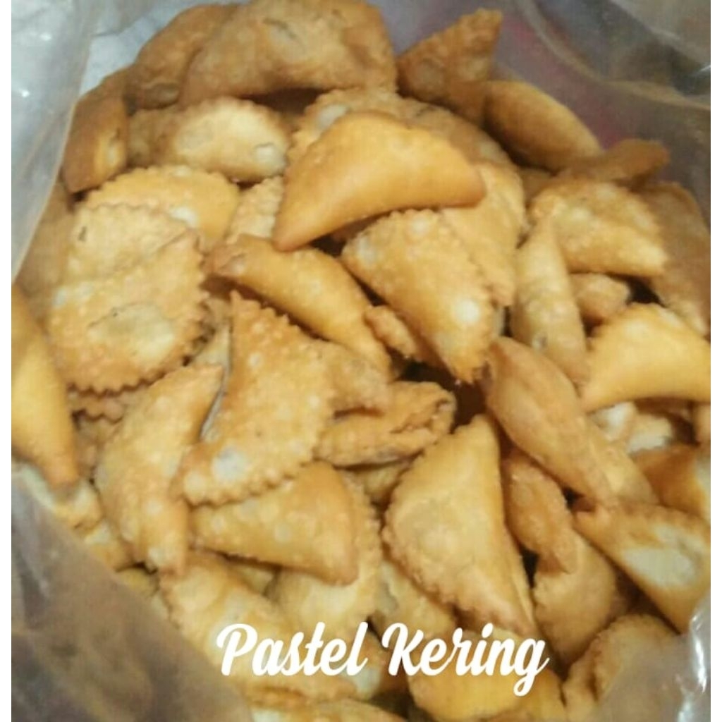 Pastel Kering Isi Abon