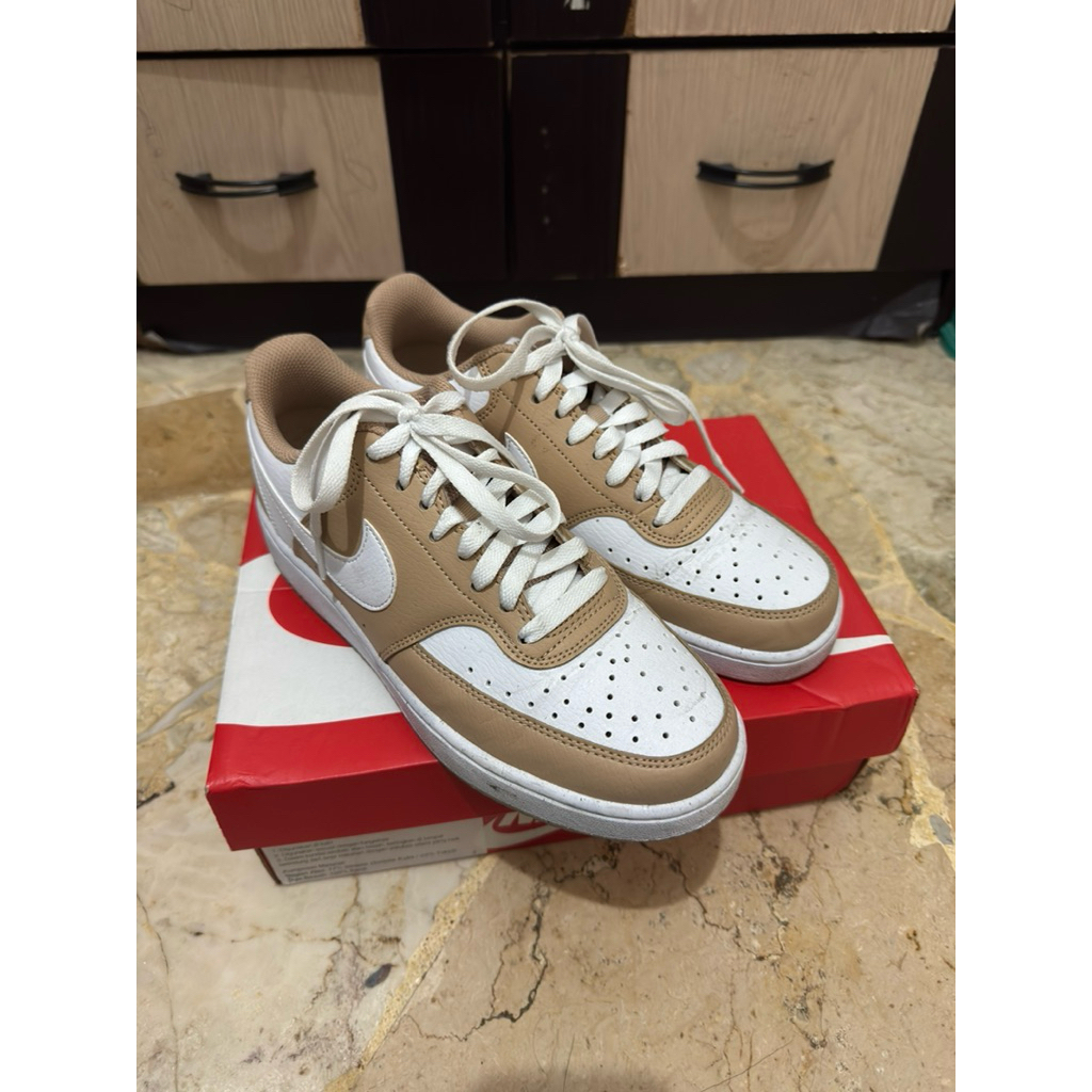 (BEKAS) Sepatu Nike Court Vision Low Next Nature Ukuran EU 40 Hemp/White Original