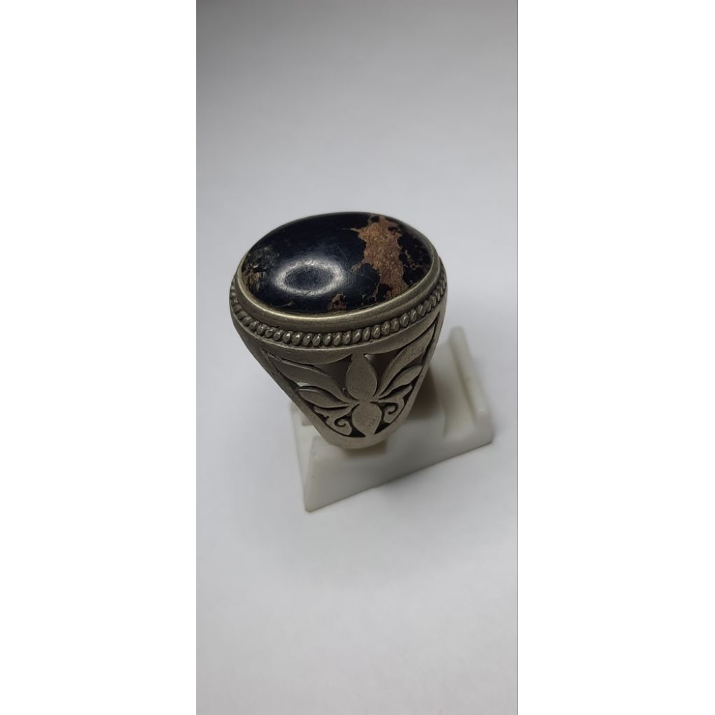 Original Pirus Hitam Persia