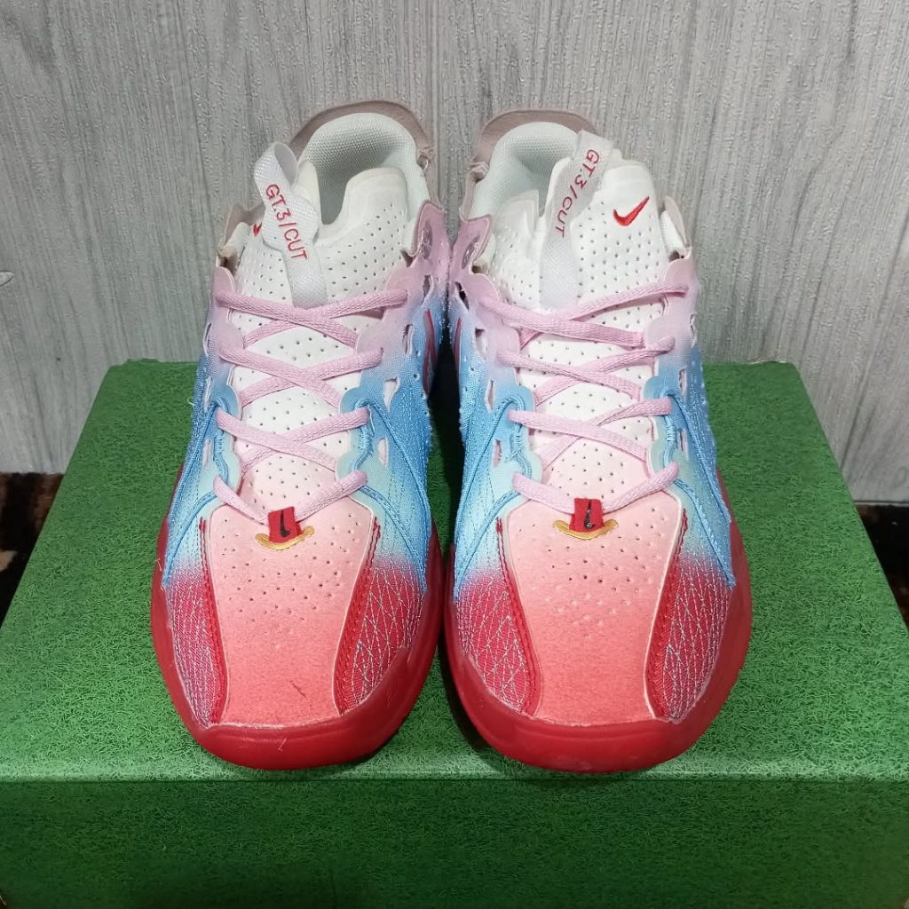 SEPATU BASKET A1R Z00M GT CUT 3
