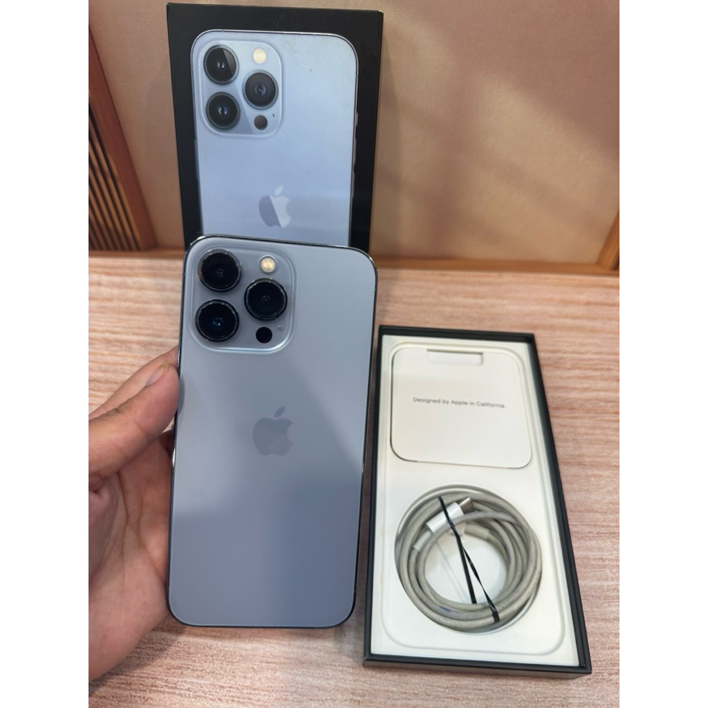 Apple iPhone 13 Pro 128GB Blue Eks inter bh 74% lengkap