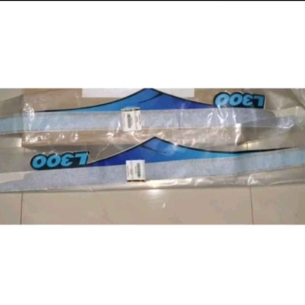 Stiker Body L300 Disel Biru Stiker Body L039.