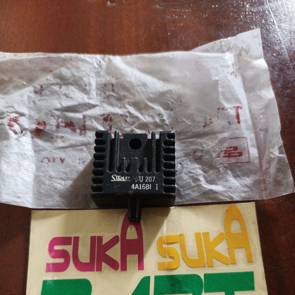 KIPROK REGULATOR HONDA GF6 WIN100 ORIGINAL NOS