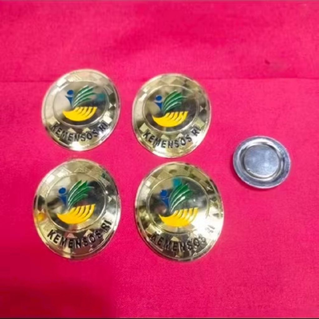 Pin logo KEMENSOS kementerian sosial