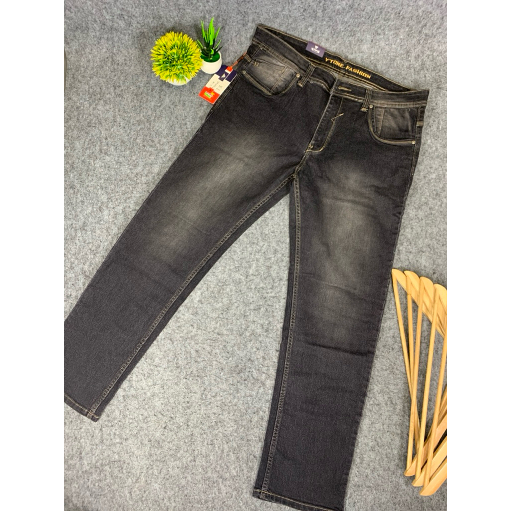 Celana jeans v'tone size 38 ( jumbo ) Lingkar pinggang 88 cm panjang celana 100 cm