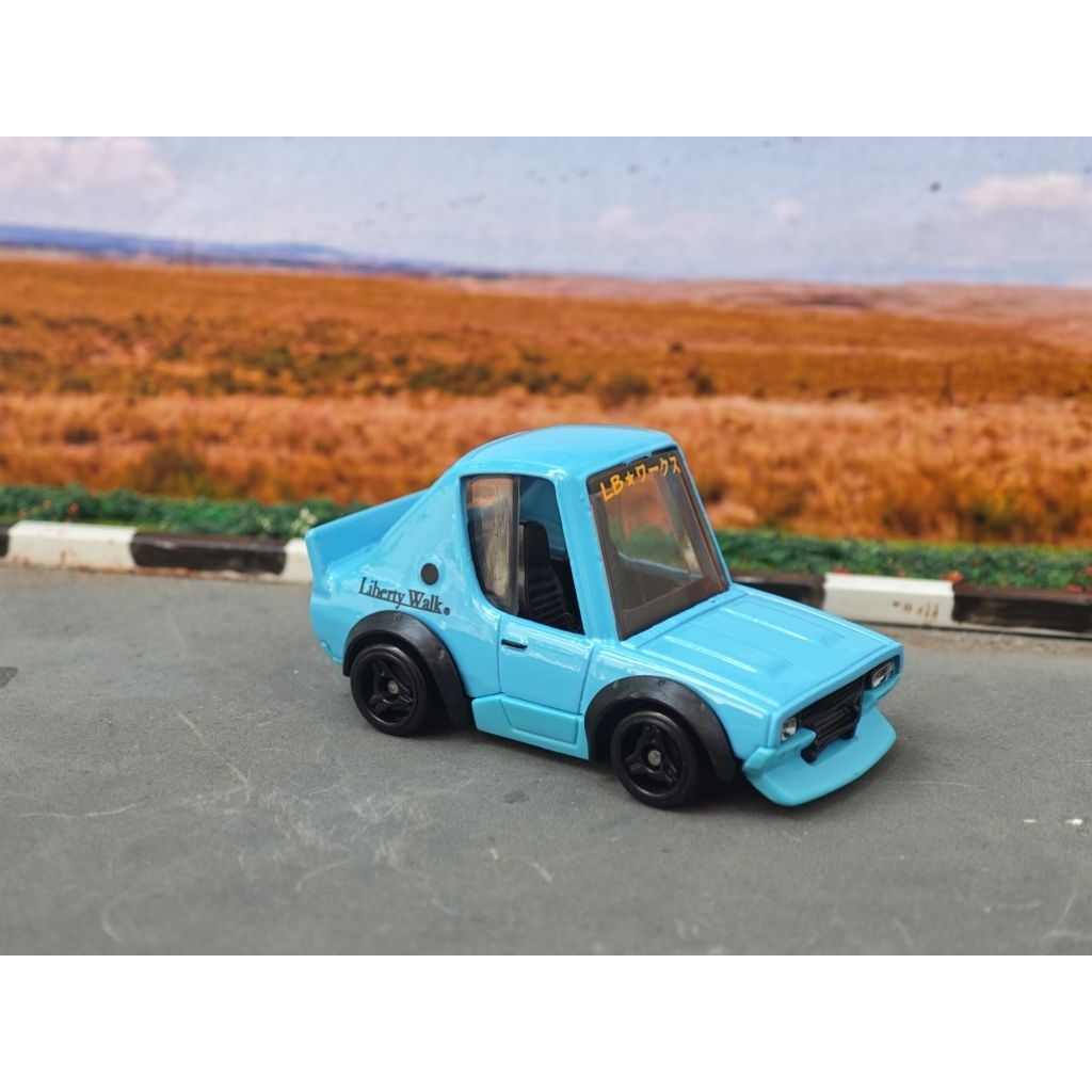 hot wheels tooned lbwk skyline 2000 GTR