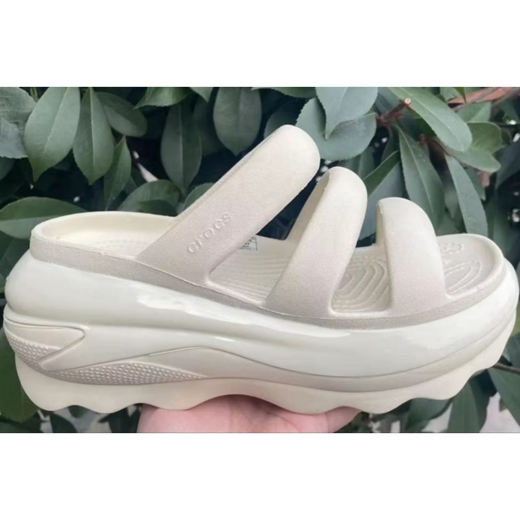 CROCS MEGA STREP/MEGA SLIDE/SANDAL CROCS WANITA/CROCS SANDAL