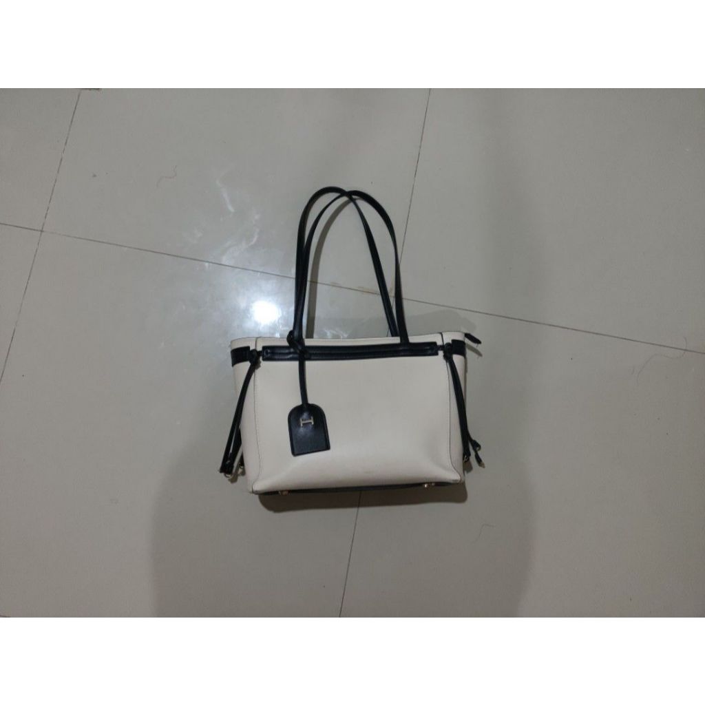 Totebag Hush puppies