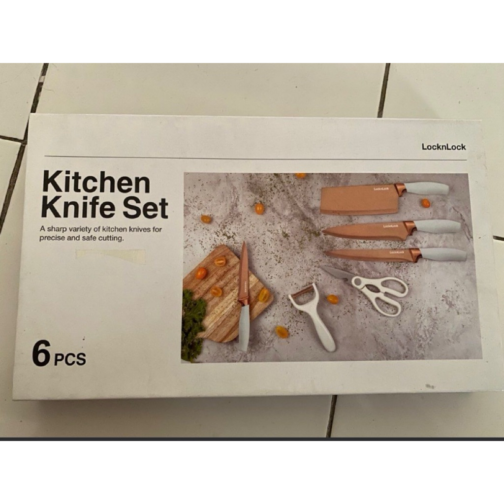 Knife set lock and lock