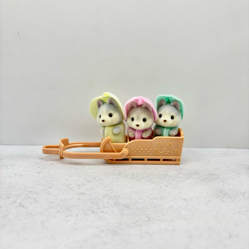 (New) Sylvanian Families Baby Husky | Costume