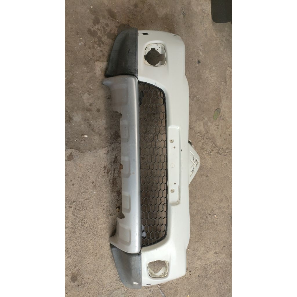 bemper depan pajero 2012 full set tanpa gril atas original