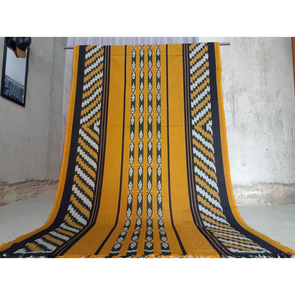 kain tenun ikat blanket halus etnik khas troso Jepara warna kuning COD MURAH