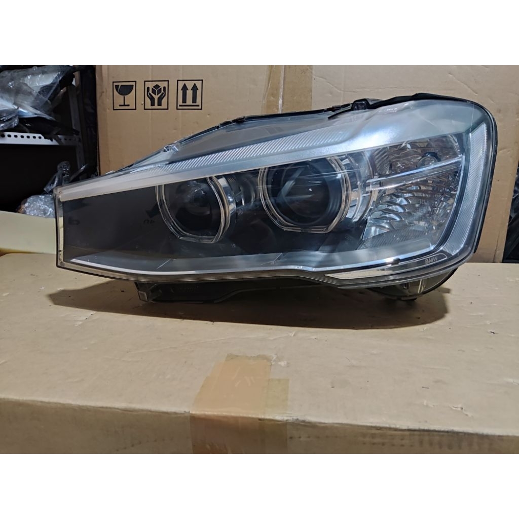 Headlamp lampu depan suzuki ertiga 2019 2020 ori